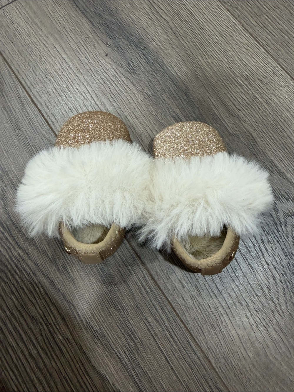 UGG Baby Glitter Slip-On Slippers with Cream Faux-Fur